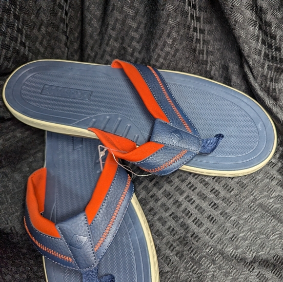 Navy and Orange Sperry Havasu Sport Flip Flops. - Picture 2 of 4